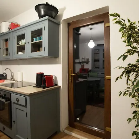 Maison De L'amour *